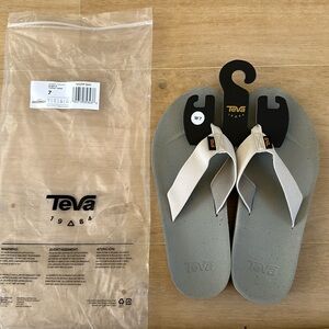 Teva ReFlip Sandals Flip Flops